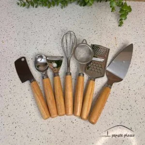 ست ابزار دسته چوبی