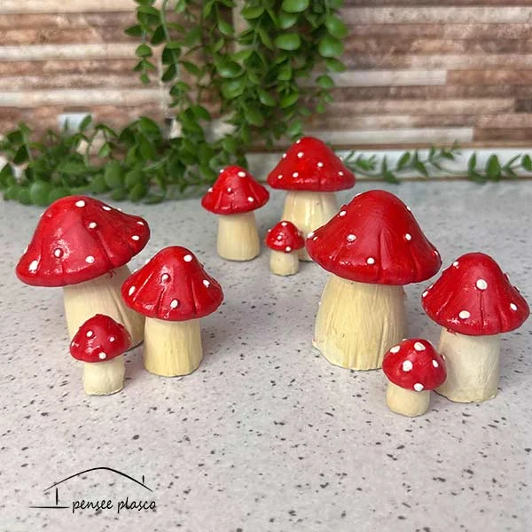 4-قارچ-مینیاتوری قارچ سه عددی مینیاتوری - Image 1